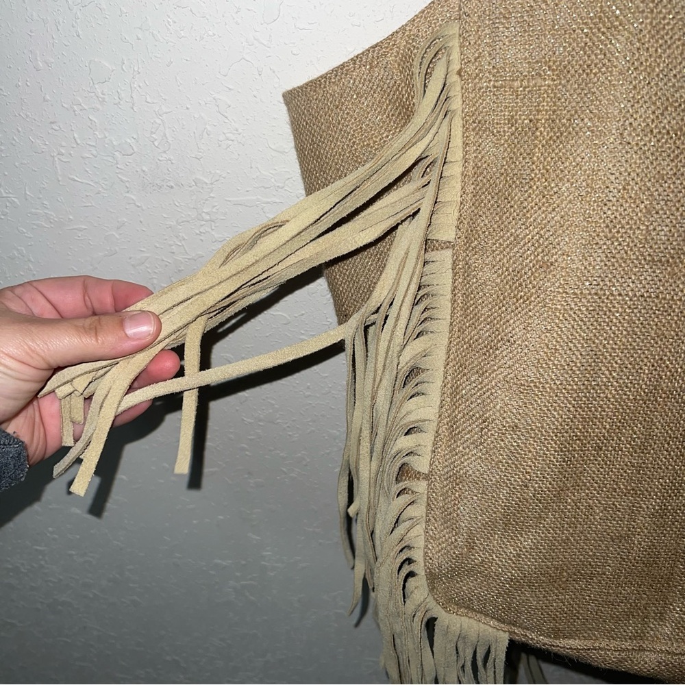 Muche et Muchette Tan/Gold Jute Suede
Fringe Accented Tote - Picture 2 of 14